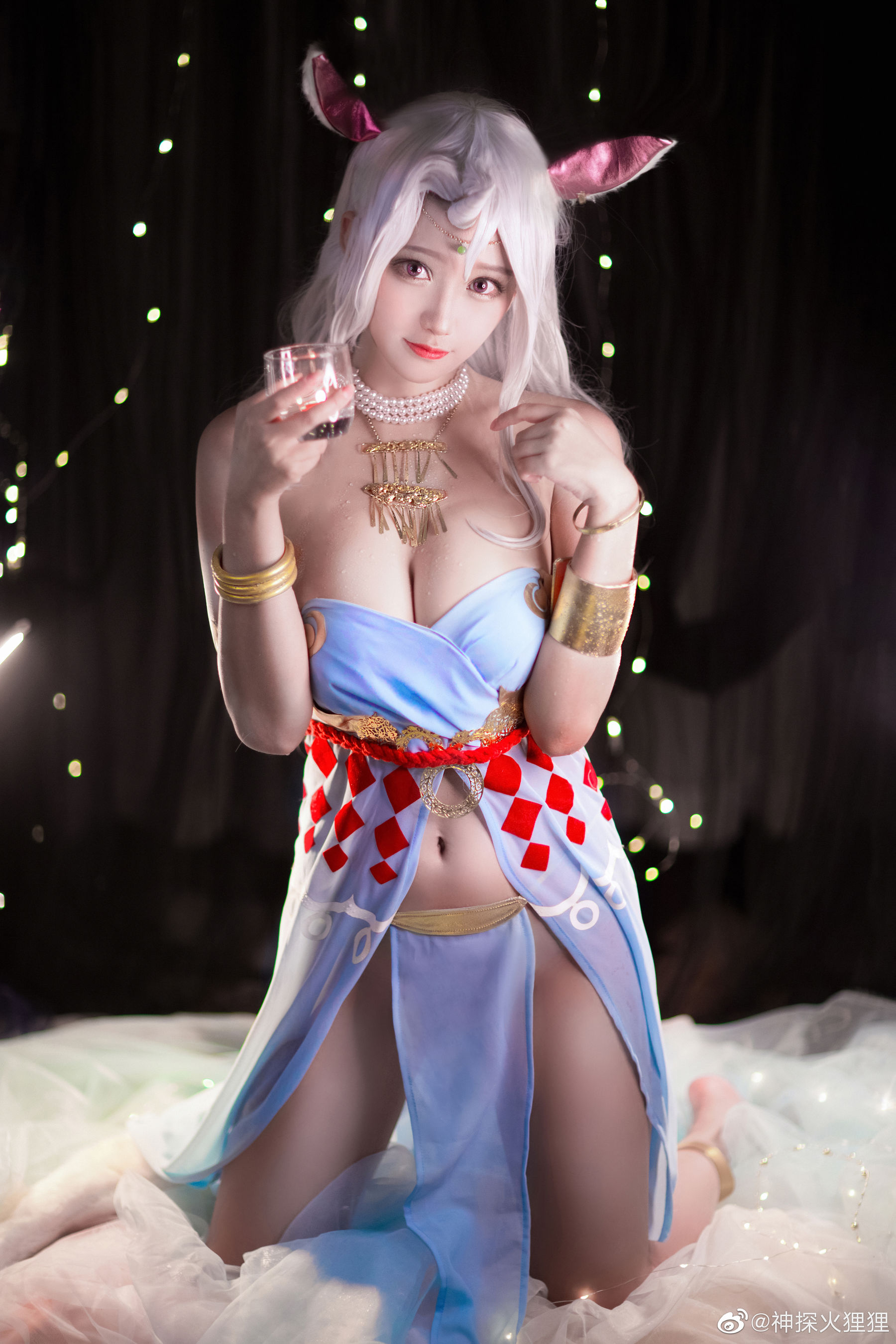 [Cosplay] 动漫博主神探火狸狸 – 诺拉・沐恩 睡衣 (双生视界)-二爷美图分享,Cosplay美图,私房写真,套图下载
