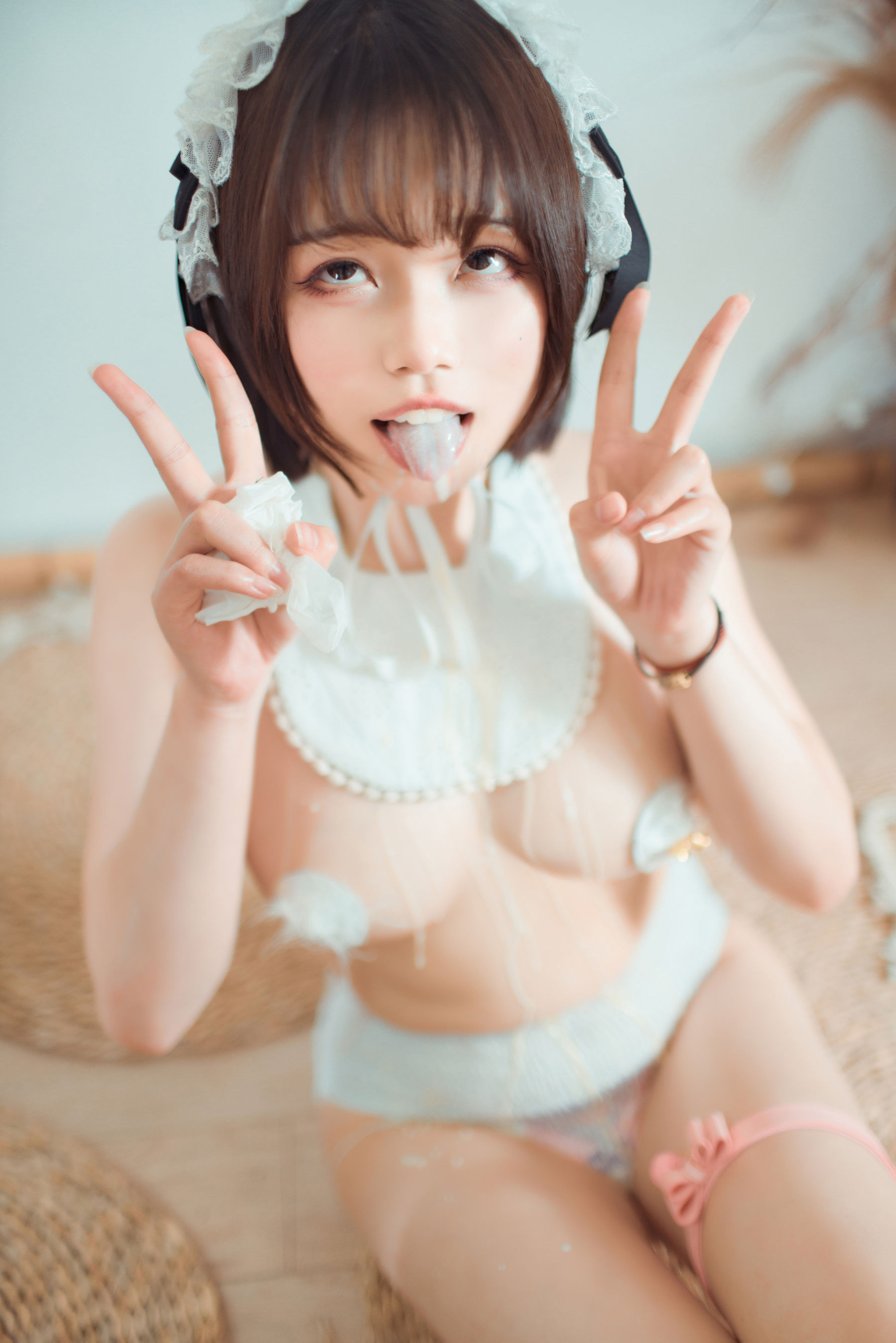 [网红COSER写真] 七月喵子 – 巨婴 套图-二爷美图分享,Cosplay美图,私房写真,套图下载