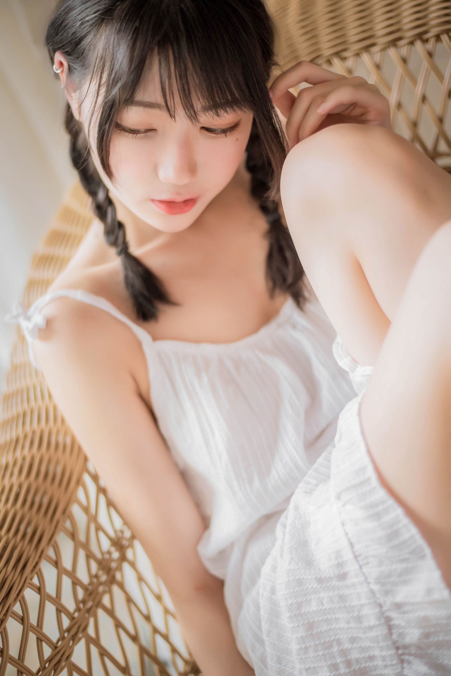 [网红COSER写真] 周叽是可爱兔兔 – 盛夏 套图-二爷美图分享,Cosplay美图,私房写真,套图下载