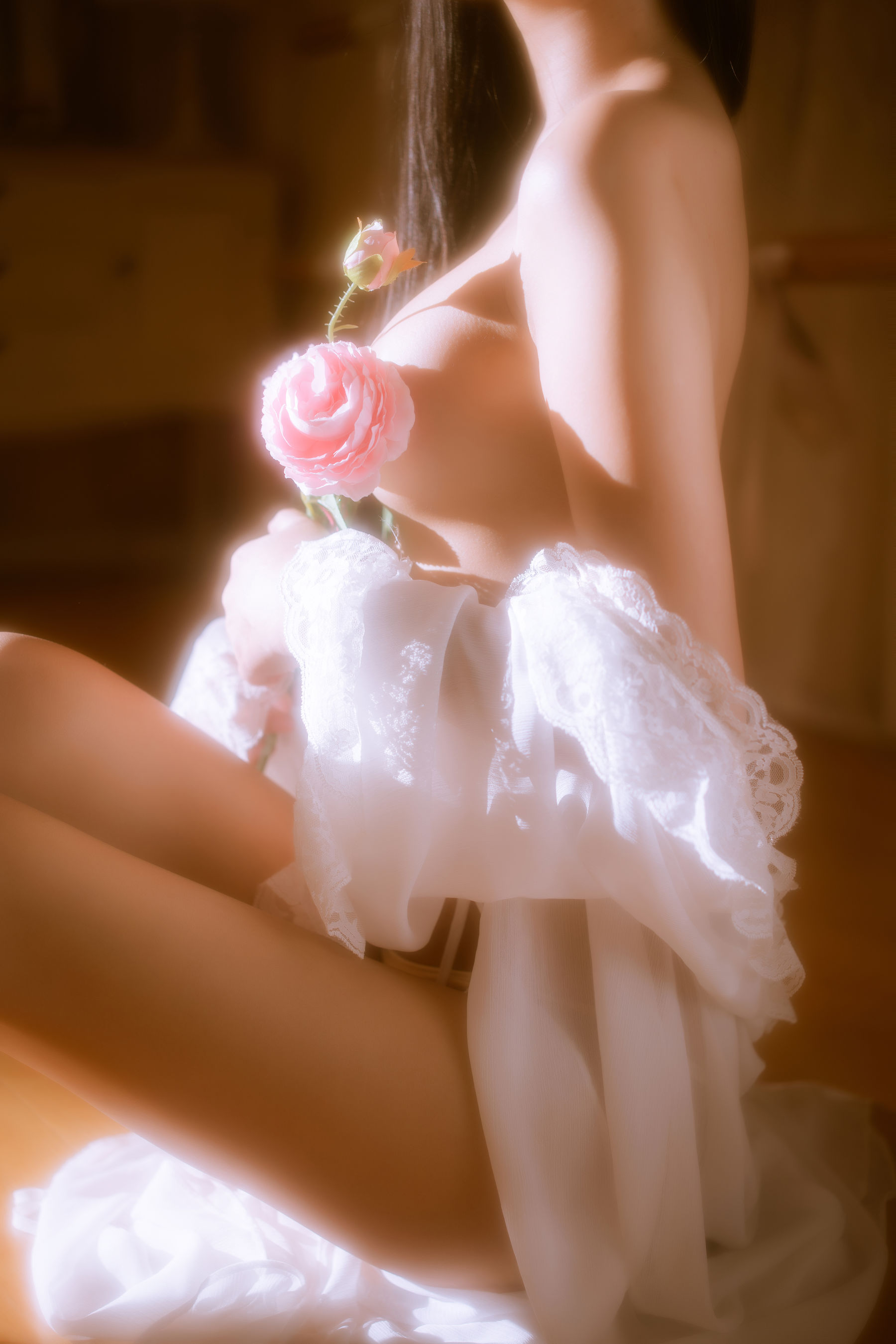 [COS福利] 萌芽儿o0 – 金色套装-二爷美图分享,Cosplay美图,私房写真,套图下载